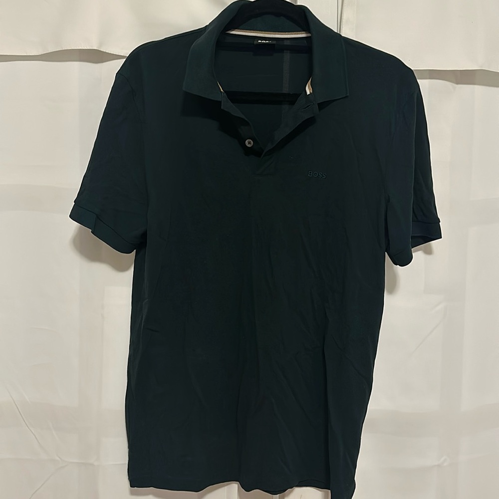 Men’s Boss green collared shirt size S